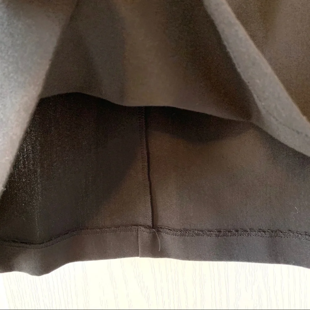 JW Petite Ruffled Hip Pencil Skirt—SZ. 6 Petite